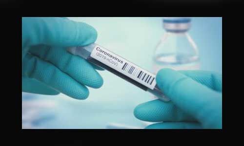 कोरोना संक्रमण पर एम्स के डायरेक्टर ने कहा - अभी अपने शिखर पर नहीं पहुंची