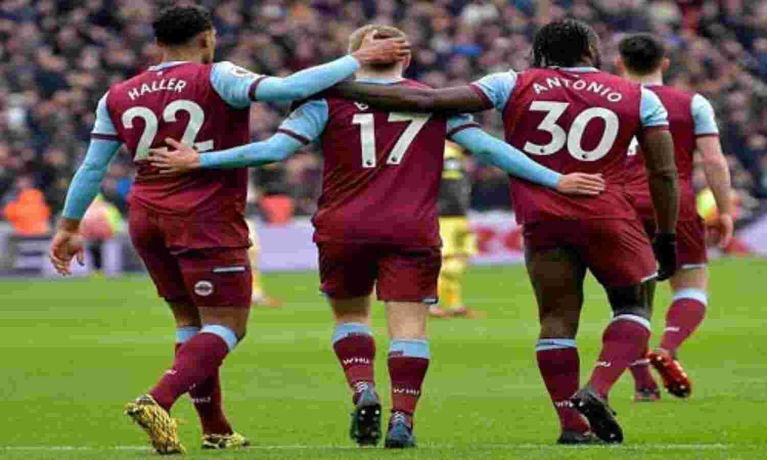 Covid-19 के चलते वेस्ट हैम के सभी खिलाड़ियों ने सैलरी स्थगित होने पर सहमति जताई