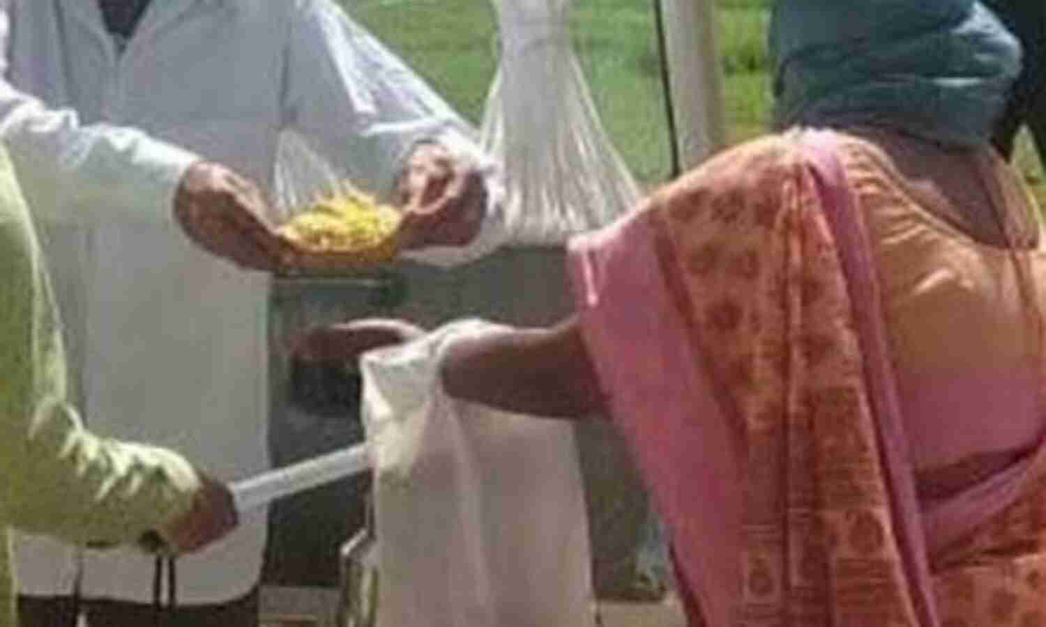 पेशे से इंजीनियर दूधनाथ यादव के जुनून ने मानवता की खड़ी कर दी मिसाल