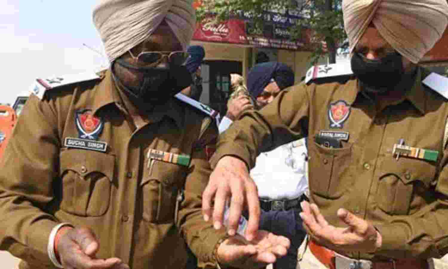 अब पंजाब में 55 साल से अधिक उम्र के पुलिसकर्मियों की नहीं होगी तैनाती अब पंजाब में 55 साल से अधिक उम्र के पुलिसकर्मियों की नहीं होगी तैनाती