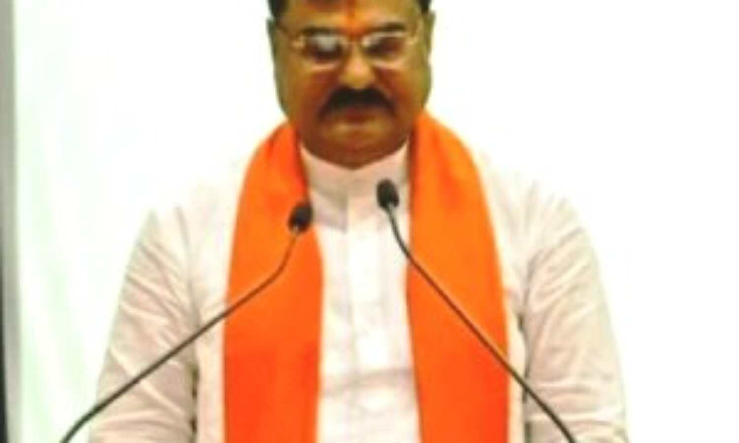 शासकीय निर्देश हिंदी में जारी हो - कृषि मंत्री