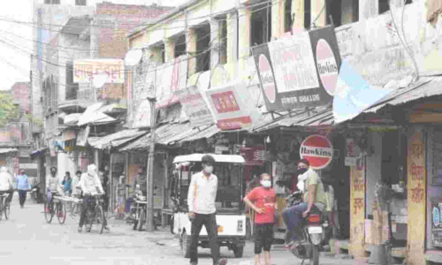 यूपी में करीब 40 दिन बाद टूटा सड़कों का सन्नाटा