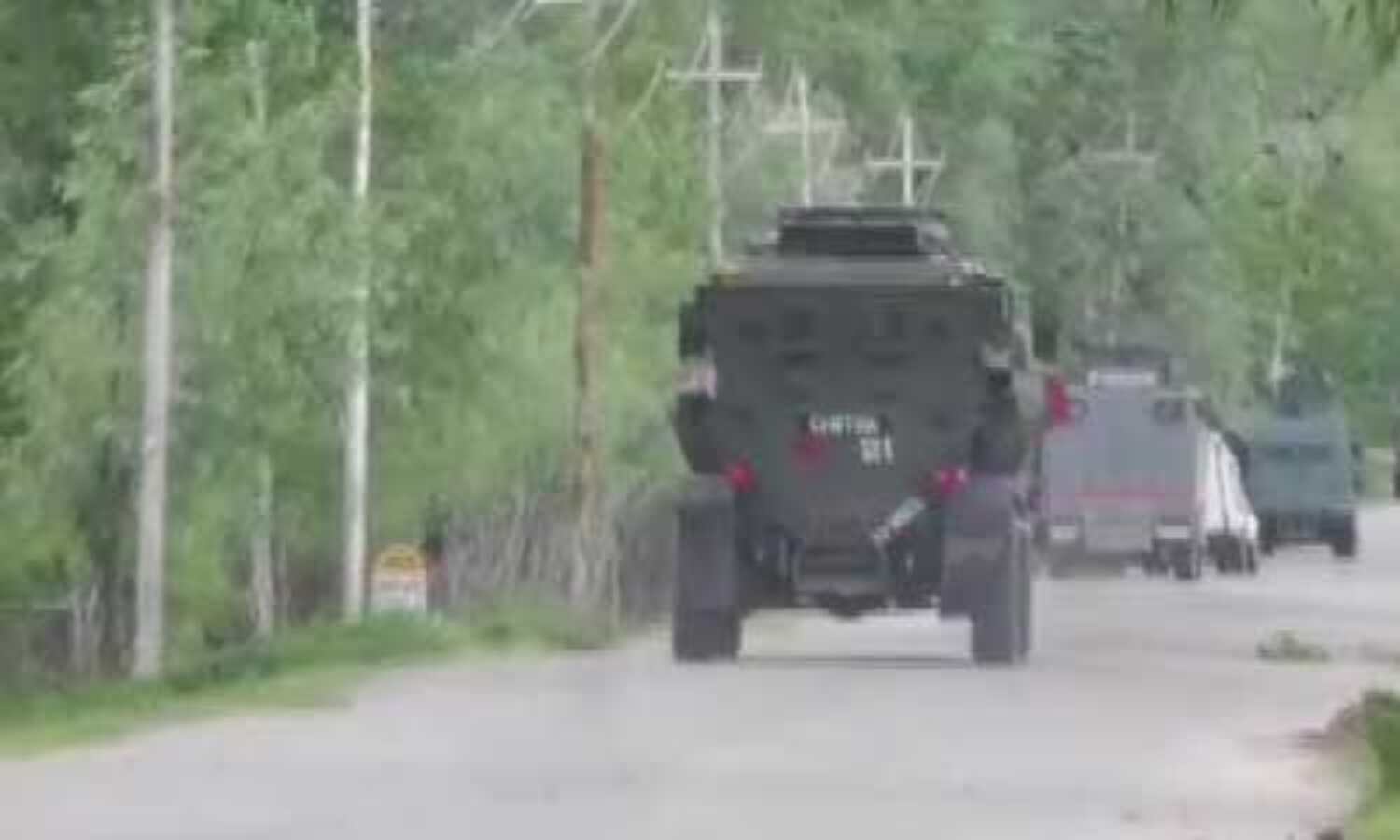 शोपियां में सुरक्षाबलों ने मार गिराए तीन आतंकवादी