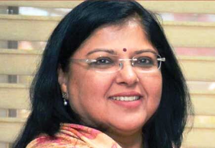 उपचुनाव से पहले सीनियर आईएएस वीरा राणा बनी मुख्य निर्वाचन अधिकारी