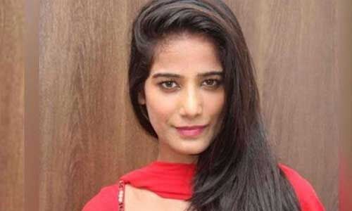 पूनम पांडे को मुबंई पुलिस ने किया अरेस्ट, जानें क्या है मामला