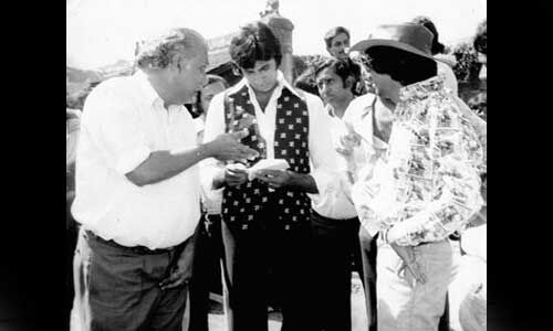 फिल्म डॉन के 42 साल पूरे होने पर अमिताभ बच्चन ने सोशल मीडिया पर शेयर की थ्रोबैक तस्वीर