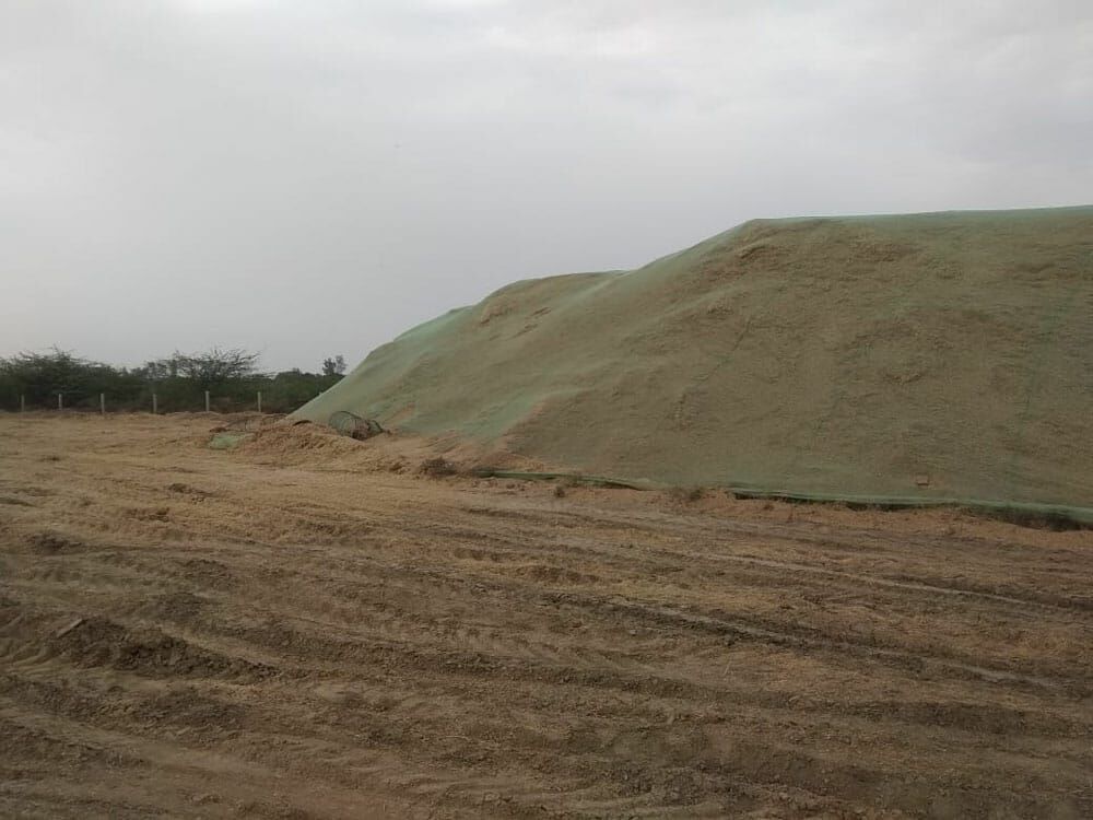 मथुरा में बना यूपी का पहला भूसा बैंक, 50 लाख का भंडारण