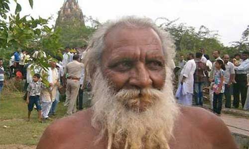 उन्नाव में सोने की भविष्यवाणी करने वाले बाबा शोभन सरकार नहीं रहे