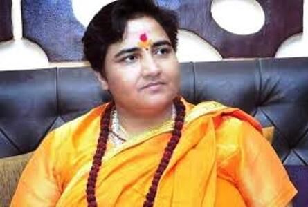 कांग्रेस के आरोपों के बाद साध्वी का आया बयान कांग्रेस की प्रताड़नाओं का दंश मैं आज भी झेल रही हूं