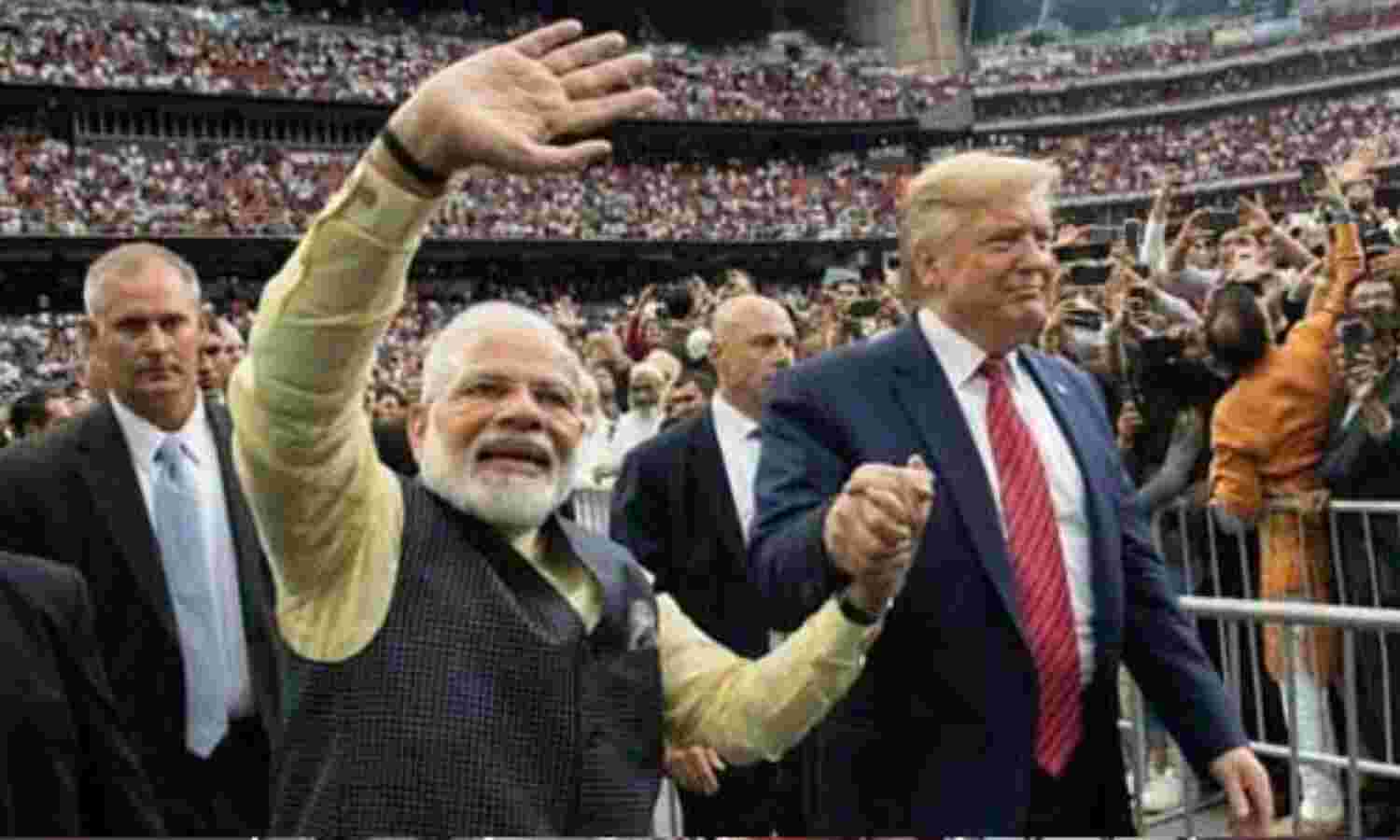 Covid-19 : भारतवंशी वैज्ञानिकों के मुरीद हुए ट्रंप Covid-19 : भारतवंशी वैज्ञानिकों के मुरीद हुए ट्रंप