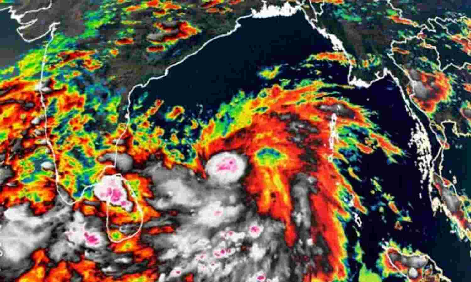 अम्फान से सहमा ओडिशा, 12 जिले में रेड अलर्ट
