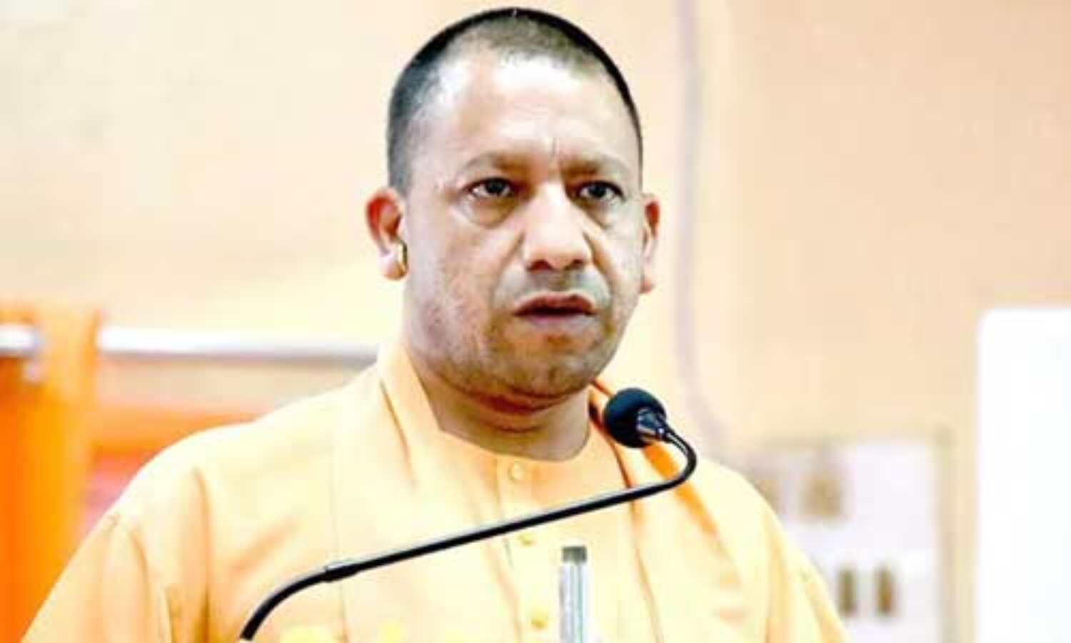 अब उप्र में पैदल और अवैध गाड़ियों से नहीं घुस पाएंगे मजदूर