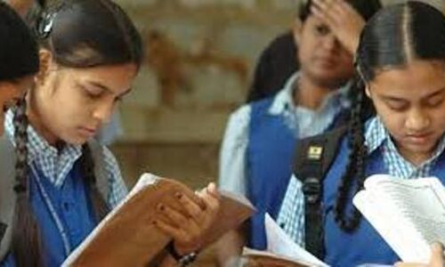 उप्र में कक्षा 9 से 12 तक के स्कूल खोलने के आदेश, जानें सरकार की गाइडलाइन्स