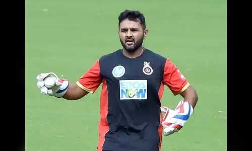 RCB की इस चूक का पार्थिव पटेल ने किया खुलासा, पढ़े पूरी खबर