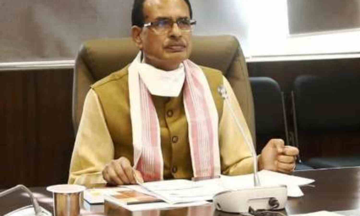 शिक्षकों को सरकार का तोहफा, तीन माह का मिलेगा वेतन