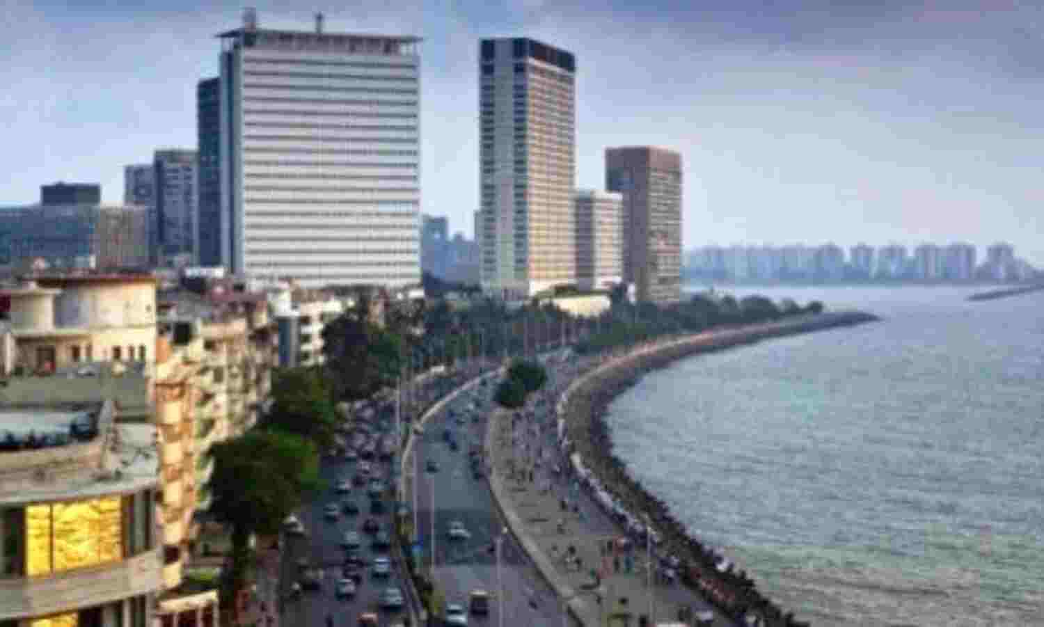 मुंबई सुरक्षित है तो भारत में क्यों डर लगता है