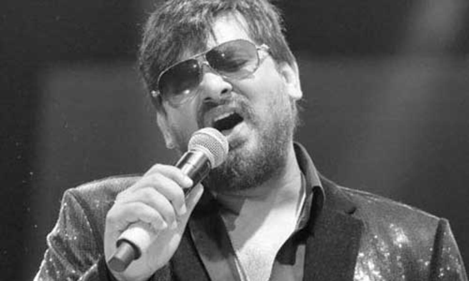 सलमान खान के फेवरेट म्यूजिक डायरेक्टर वाजिद खान का निधन, बॉलीवुड स्तब्ध