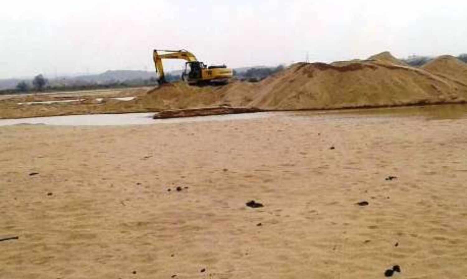 ग्वालियर में रेत माफियाओं पर लगाम कंसने जांच दल गठित