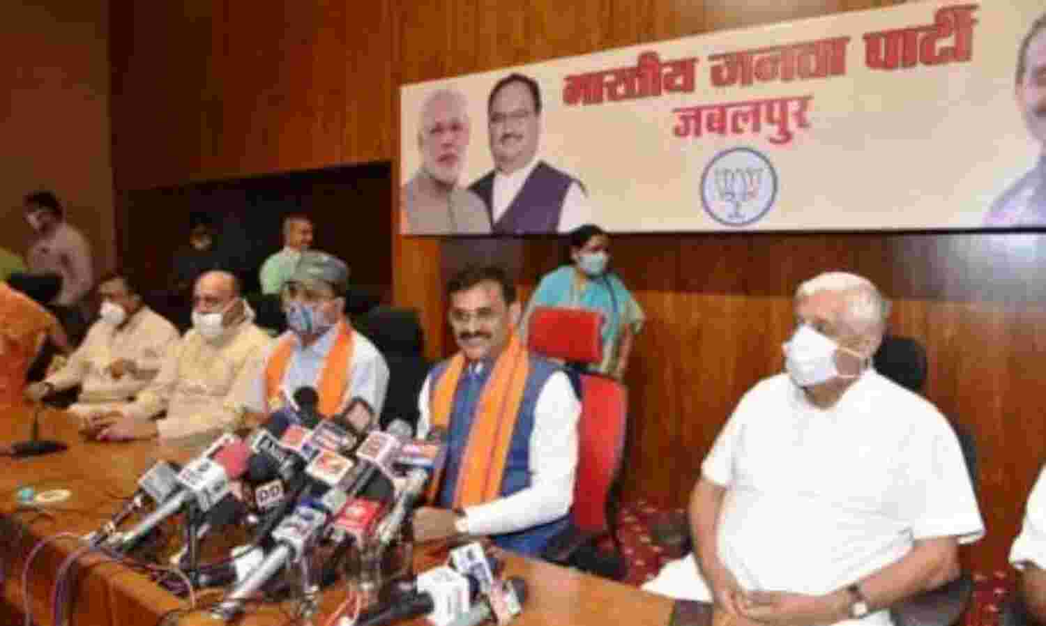 कमलनाथ बड़े नेता होंगे, लेकिन पब्लिक नेता नहीं -वीडी शर्मा