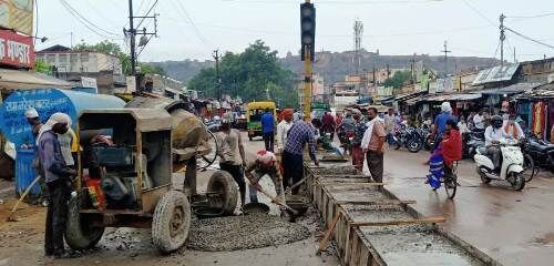 शहर में ट्रेफिक को सुगम बनाने स्मार्ट सिटी तेजी से करा रहा आई॰टी॰एम॰एस॰ कार्य