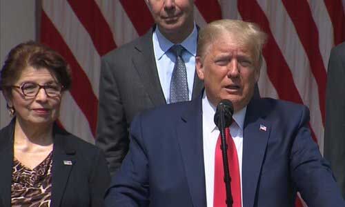 यूसए ने बना ली कोरोना वैक्सीन, ट्रंप का दावा - 20 लाख डोज तैयार