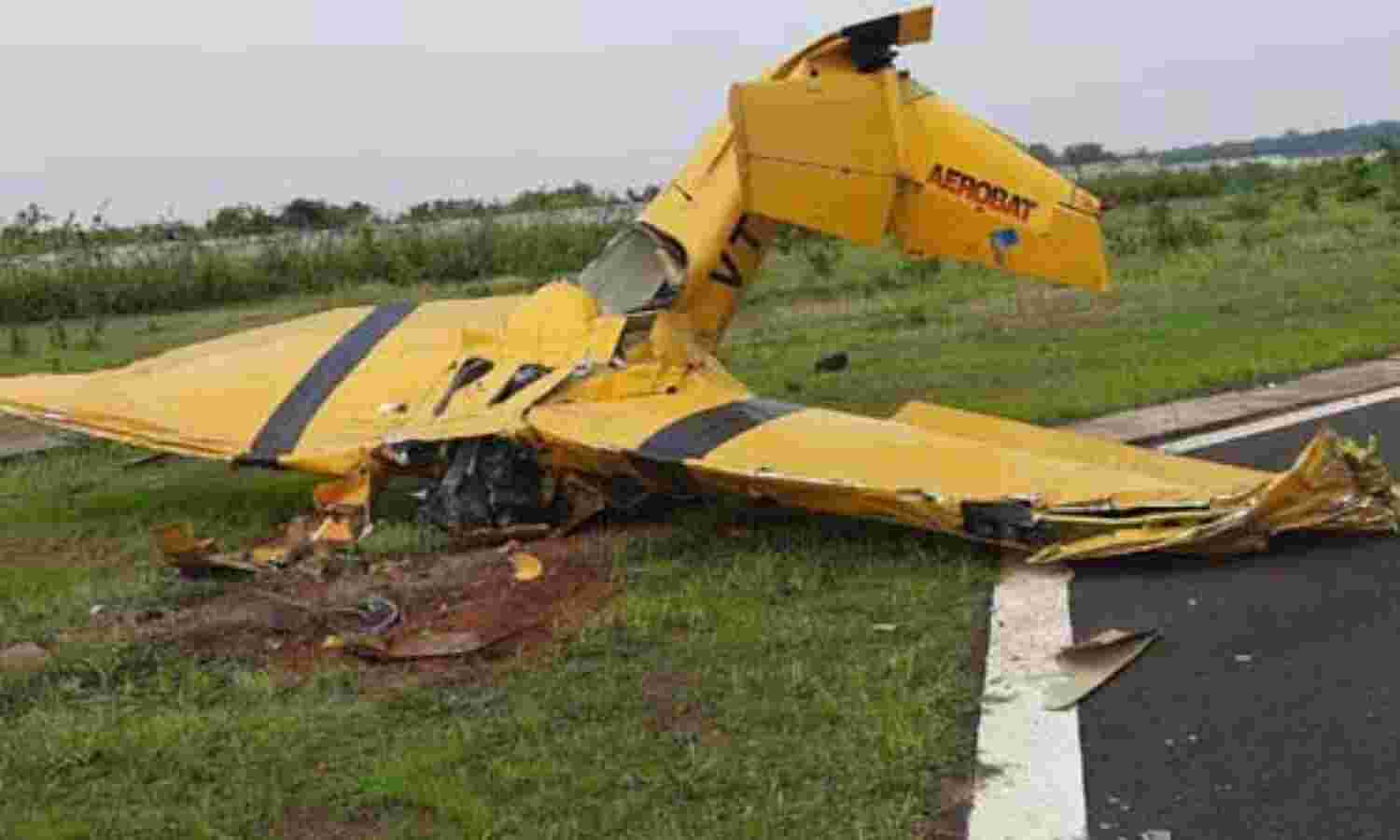 ओडिशा : ट्रेनर एयरक्राफ्ट क्रैश, महिला पायलट समेत 2 की मौत