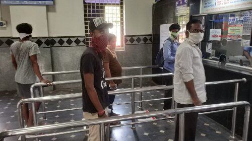 चार्ट बनने के बाद खाली सीटों के लिए करंट टिकट काउंटर खुलेगा