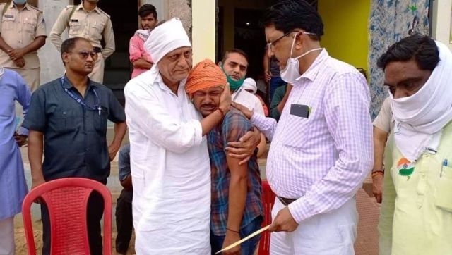 पूर्व विधायक गोयल हमले के बाद पीड़ित परिवार को दोबारा सांत्वना देने पहुंचे