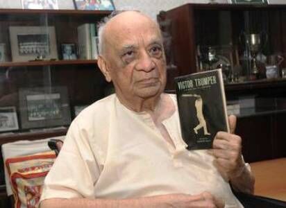 फर्स्ट-क्लास क्रिकेटर वसंत रायजी का मुंबई में अपने आवास पर निधन