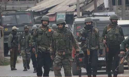 J&K : कुलगाम मुठभेड़ में तीन आतंकी ढ़ेर, तीन जवान घायल