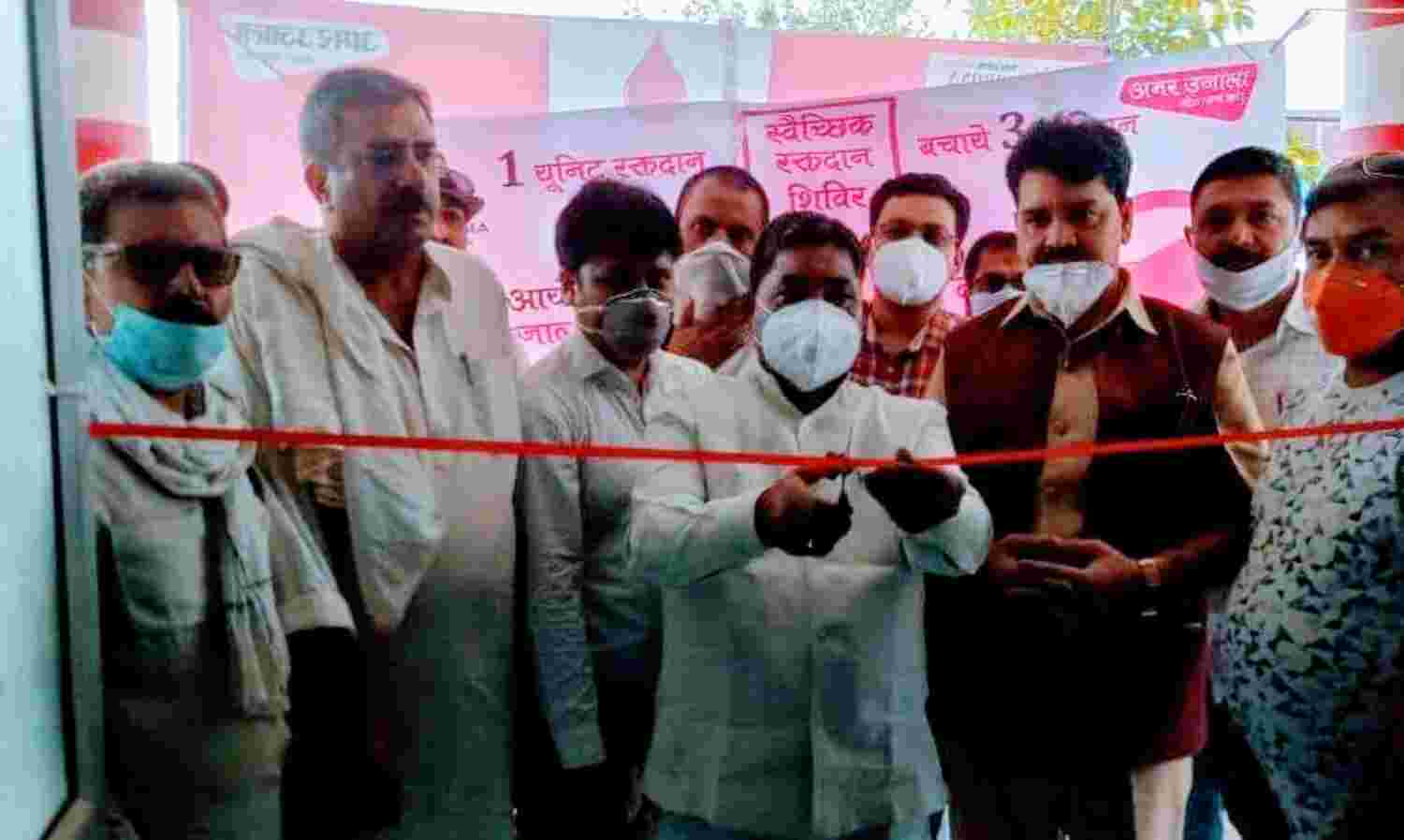 डाक्टर कोरोना सैंपल के लिए मांग रहे है समय, मेयर कर रहे है उद्घाटन, निरीक्षण डाक्टर कोरोना सैंपल के लिए मांग रहे है समय, मेयर कर रहे है उद्घाटन, निरीक्षण