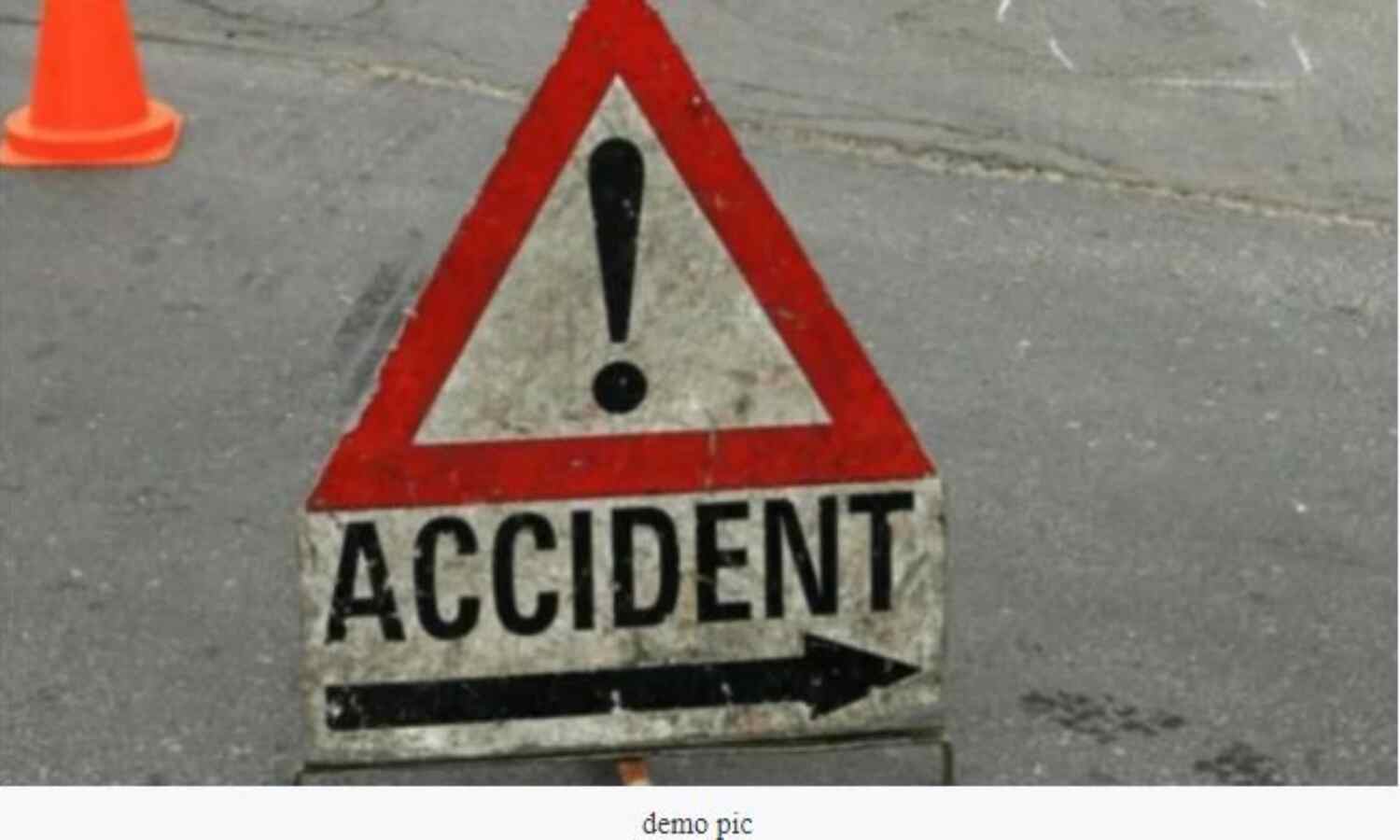 कार से बिहार जा रहा था दिल्ली का परिवार, यमुना एक्सप्रेसवे पर एक्सीडेंट, मासूम की मौत