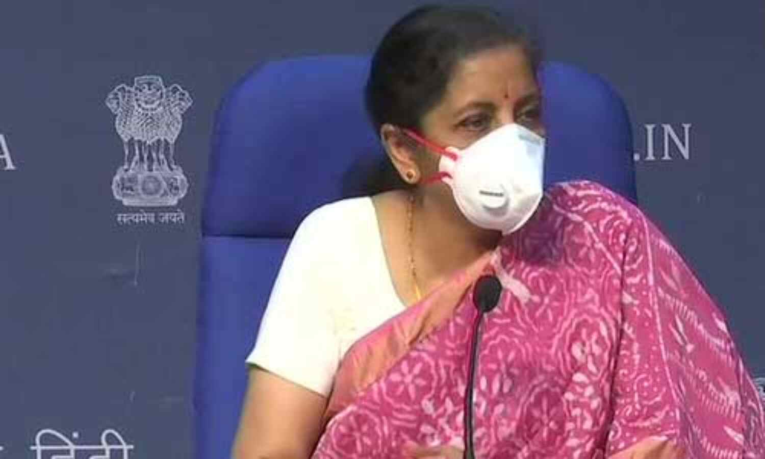 लोकसभा में पेश हुआ रेट्रोस्पेक्टिव कर संसोधन बिल, वोडाफोन और केयर्न विवाद का यहीं है कारण