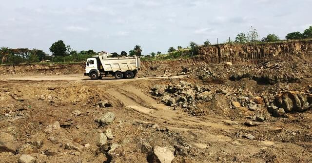 इंदौर में अवैध उत्खनन रोकने गई टीम से हुई झड़प, प्रकरण दर्ज