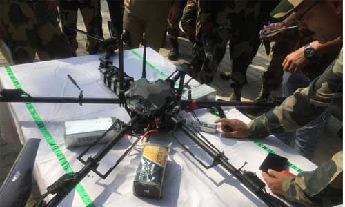बीएसएफ ने मार गिराया पाकिस्तान का जासूसी ड्रोन, हथियार मिले