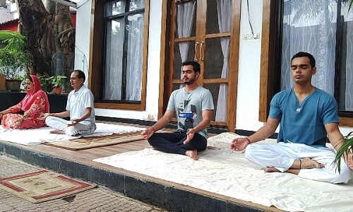 योग निरोग रहने का, स्वस्थ रहने का सबसे प्रभावी माध्य : मुख्यमंत्री चौहान