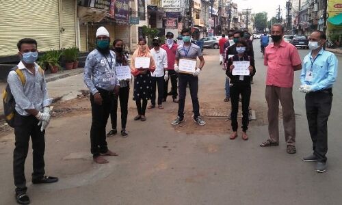 कोरोना से बचाव का संदेश देने माधव विद्यालय ने जागरूकता रैली निकाली कोरोना से बचाव का संदेश देने माधव विद्यालय ने जागरूकता रैली निकाली