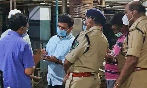 विशाखापत्तनम की फैक्ट्री में गैस लीक, दो मजदूरों की मौत