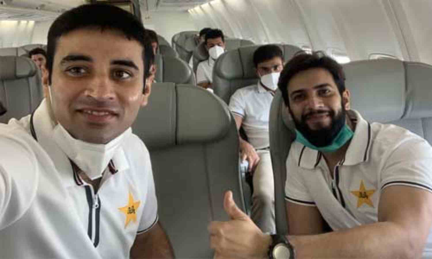 इंग्लैंडऔर पाकिस्तान के क्रिकेटरों ने पास किया कोविड-19 टेस्ट इंग्लैंडऔर पाकिस्तान के क्रिकेटरों ने पास किया कोविड-19 टेस्ट