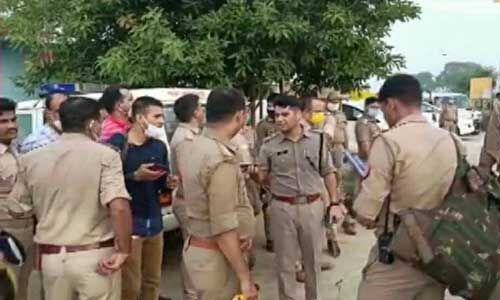 आठ पुलिसकर्मियों की शहादत के बाद 3 अपराधियों को किया ढेर