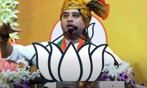 भाजपा और शिवराज कांग्रेस को बाहर से जानते है, मुझे अंदरूनी जानकारी : सिंधिया