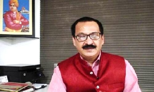 सवालों के साथ समाधान भी दे मीडिया: प्रो. द्विवेदी