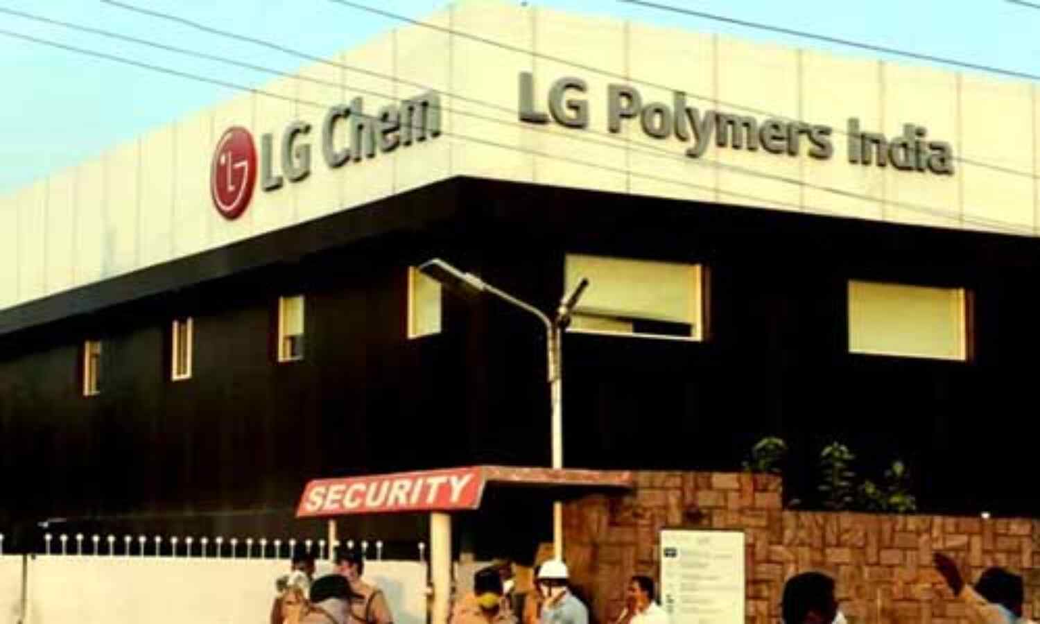 विजग गैस लीक मामले में एलजी पॉलिमर्स के सीईओ सहित 12 गिरफ्तार