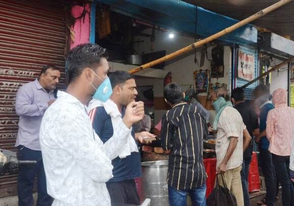 ग्वालियर : 9 वर्षीय बच्ची, 5 वर्षीय बच्चा सहित इतने निकले संक्रमित, ये रही लिस्ट ग्वालियर : 9 वर्षीय बच्ची, 5 वर्षीय बच्चा सहित इतने निकले संक्रमित, ये रही लिस्ट