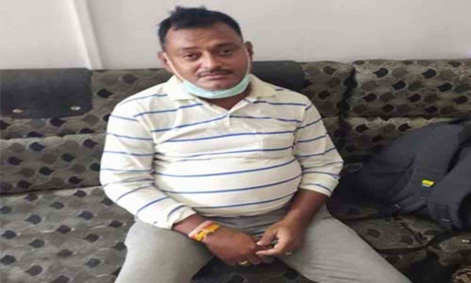 विकास दुबे के नाम से कोई पासपोर्ट नहीं मिला, तब कैसे की विदेश यात्रा