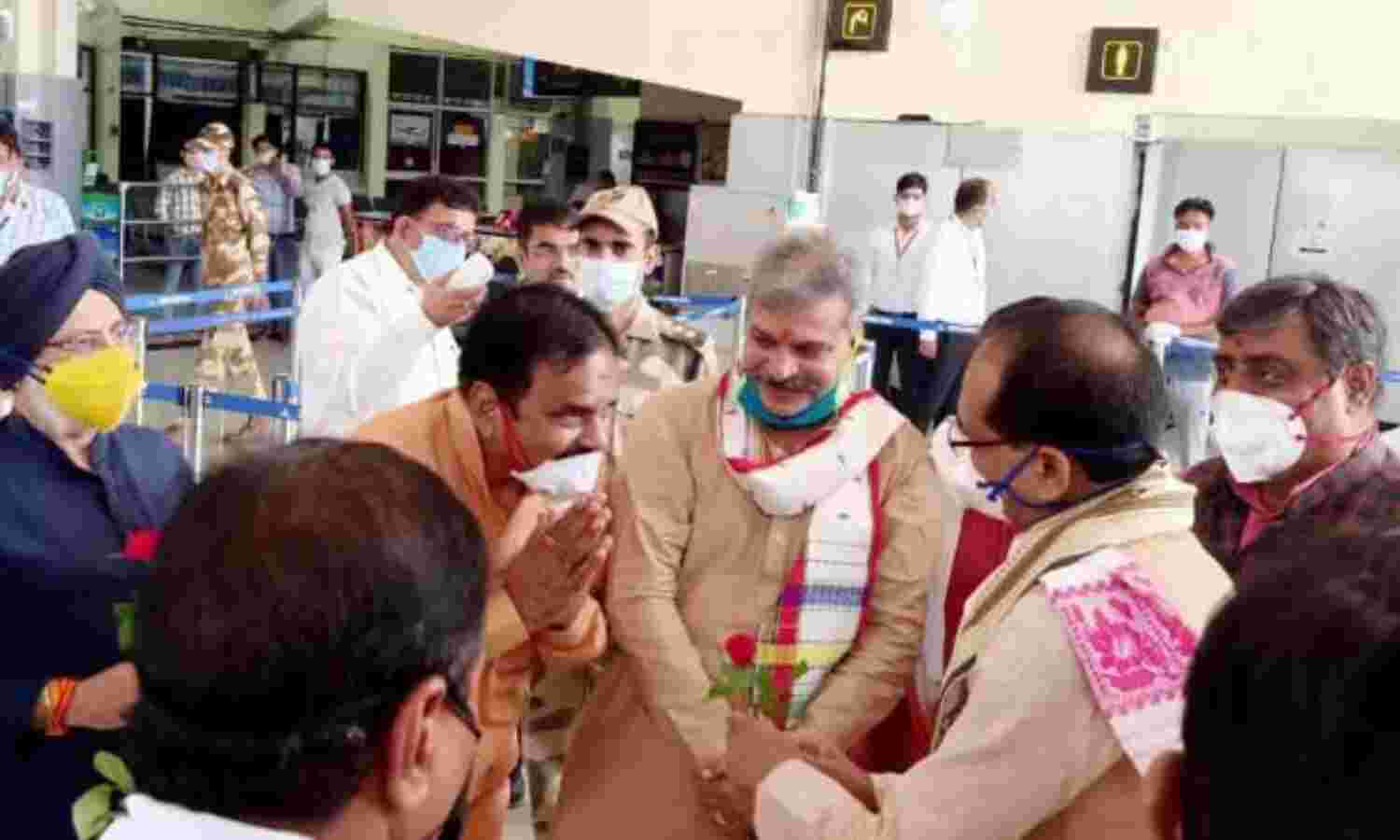 मुख्यमंत्री शिवराज सिंह चौहान पहुंचे ग्वालियर