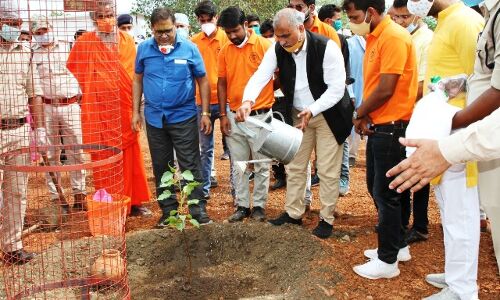 निराश्रित गौवंश को संरक्षित करना हम सबकी जवाबदारी है: एडीजी राजा बाबू