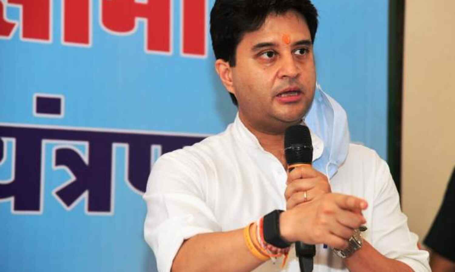 कांग्रेस पार्टी में काबिलियत की कोई जगह नहीं है : सिंधिया