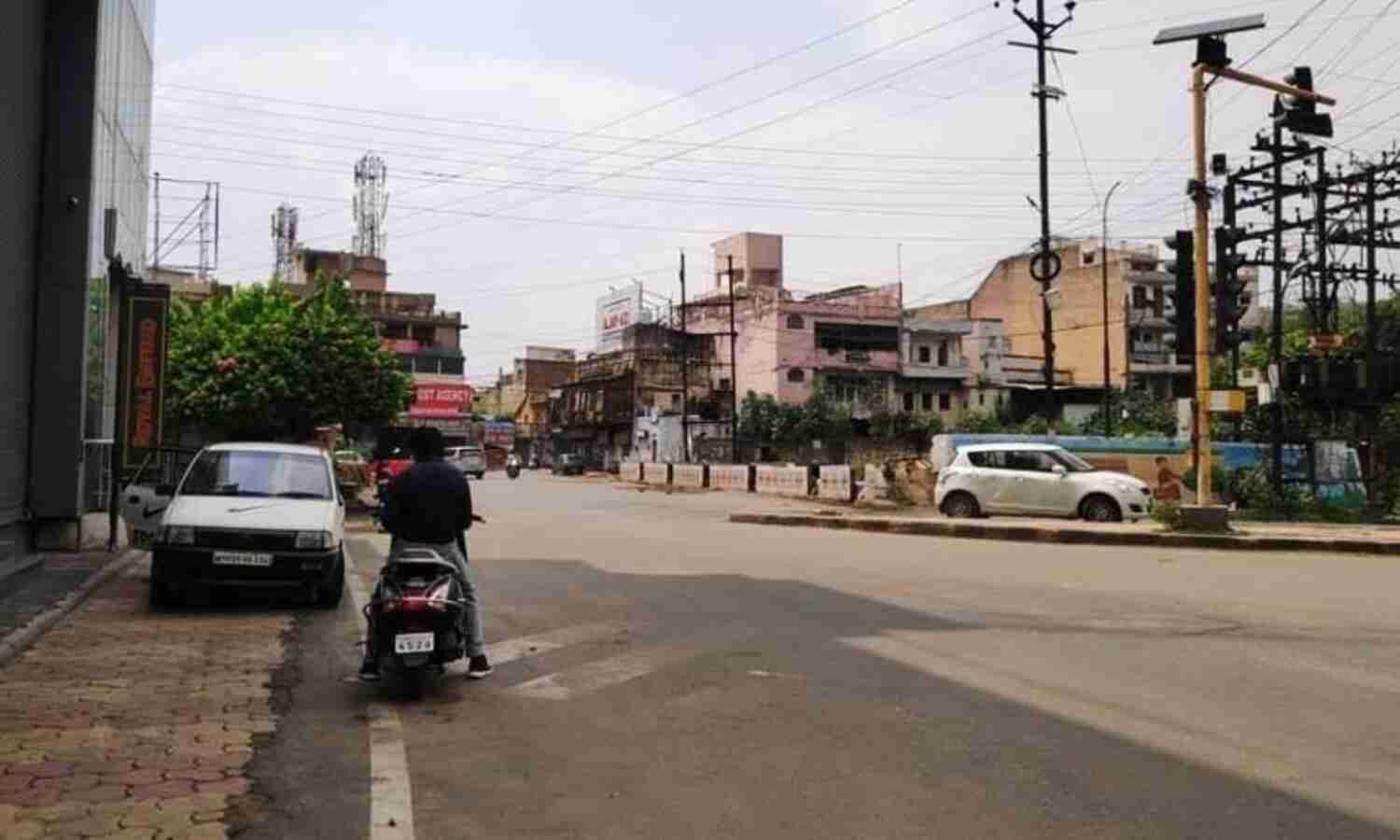 ग्वालियर जिलाधीश कौशलेन्द्र विक्रम सिंह ने किया आश्वस्त, यह आखिरी लॉकडाउन ग्वालियर जिलाधीश कौशलेन्द्र विक्रम सिंह ने किया आश्वस्त, यह आखिरी लॉकडाउन