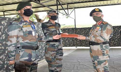 किसी भी कीमत पर सीमा पार से घुसपैठ बर्दाश्त नहीं: नरवणे